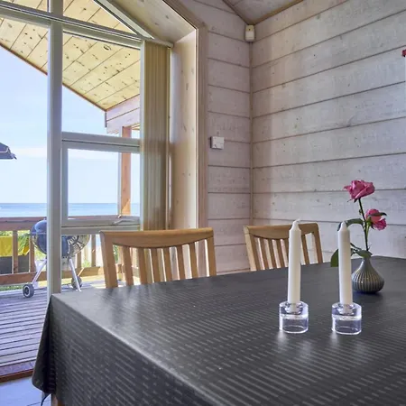 Nyaraló Olina - 10m From The Sea By Interhome